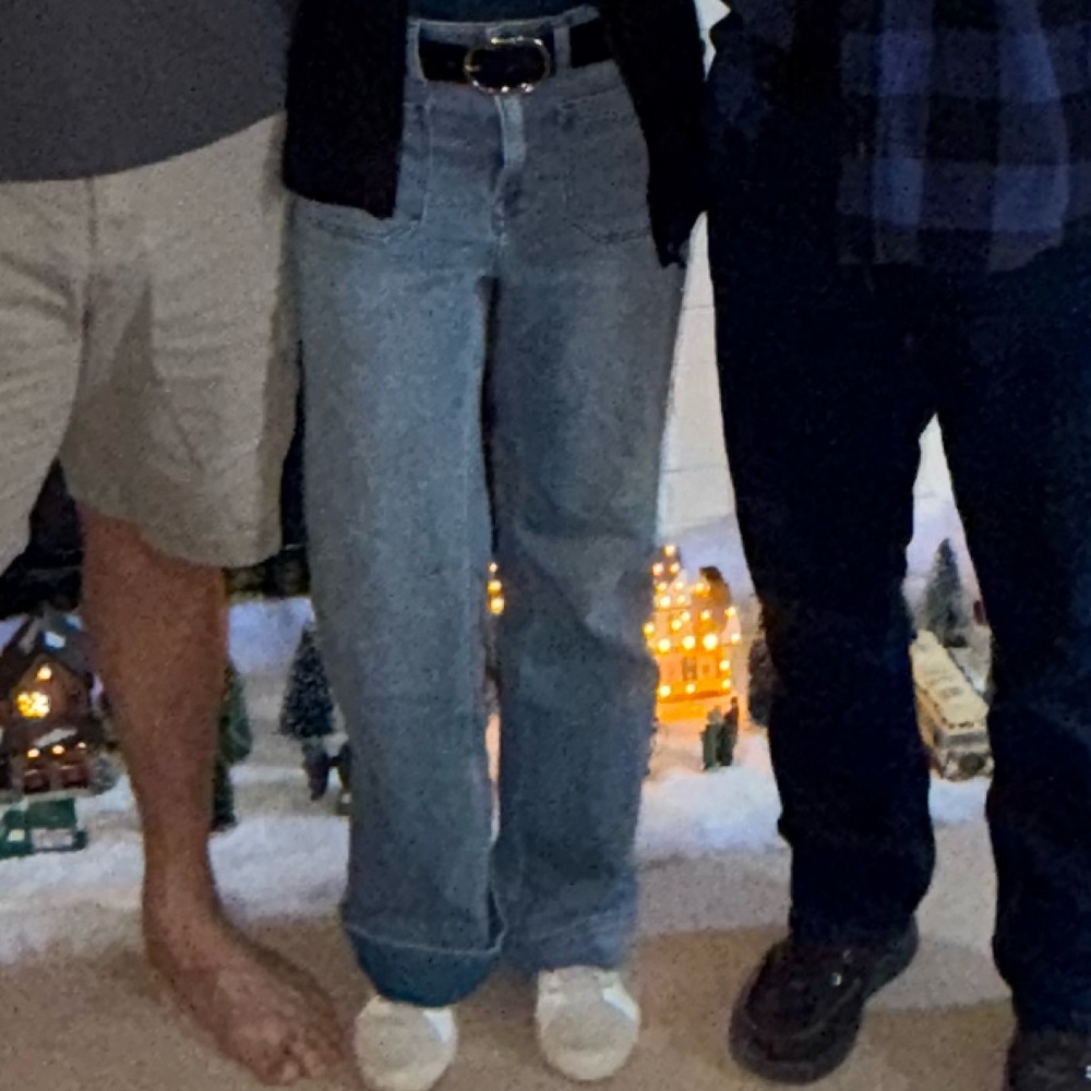Faherty Light Blue Flare Jeans - Picture 3 of 4